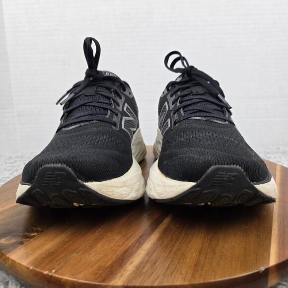 New Balance Women 9B Fresh Foam X 880v14 Black White Daily Gym Road Running Shoe - Picture 4 of 13